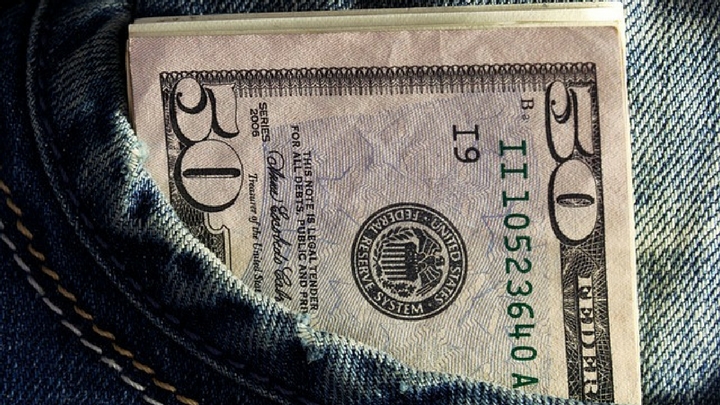How to Negotiate Salary Using Your Military Pay